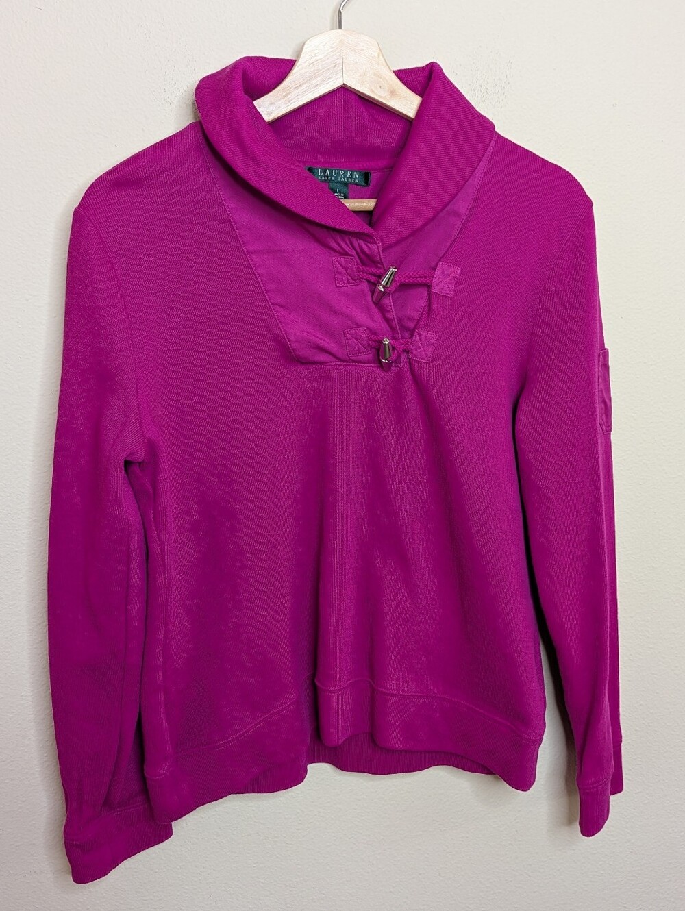 Lauren Ralph Lauren Magenta Cowl Neck Pullover Toggle Clasp‎ Sweatshirt Size L